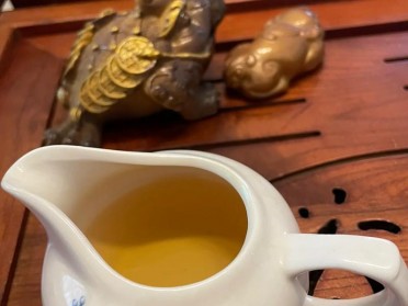 最新品茶攻略：成都私密品茶工作室解锁qt茶道秘境