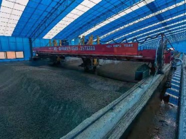 山东宏发液粪专用翻抛机